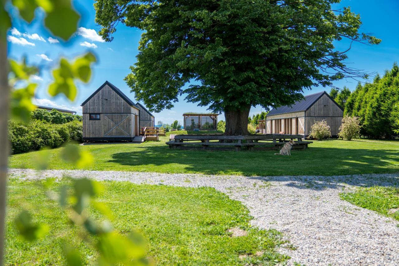 Horse Glamping Park Hotel Cirkovce Buitenkant foto