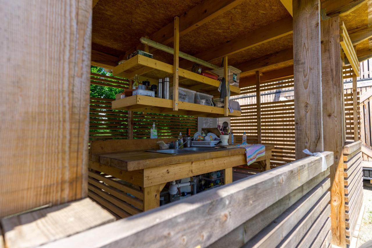 Horse Glamping Park Hotel Cirkovce Buitenkant foto