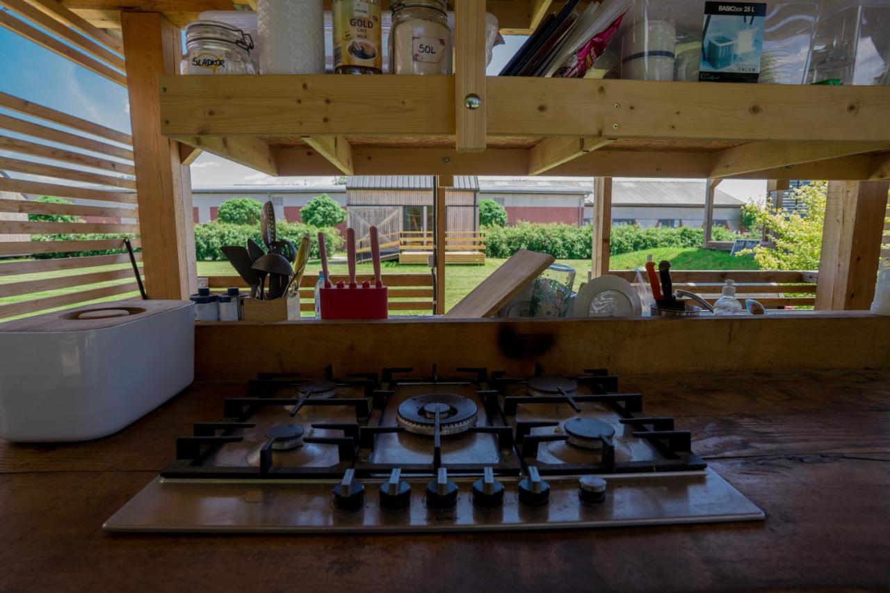 Horse Glamping Park Hotel Cirkovce Buitenkant foto